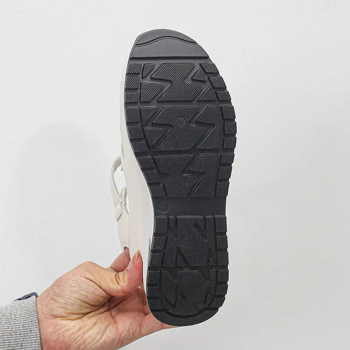 Lone | Perfectly Comfortable Sandals