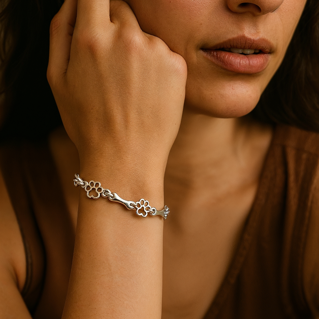 Liora™ | Bracelet with Paw and Bone Charms