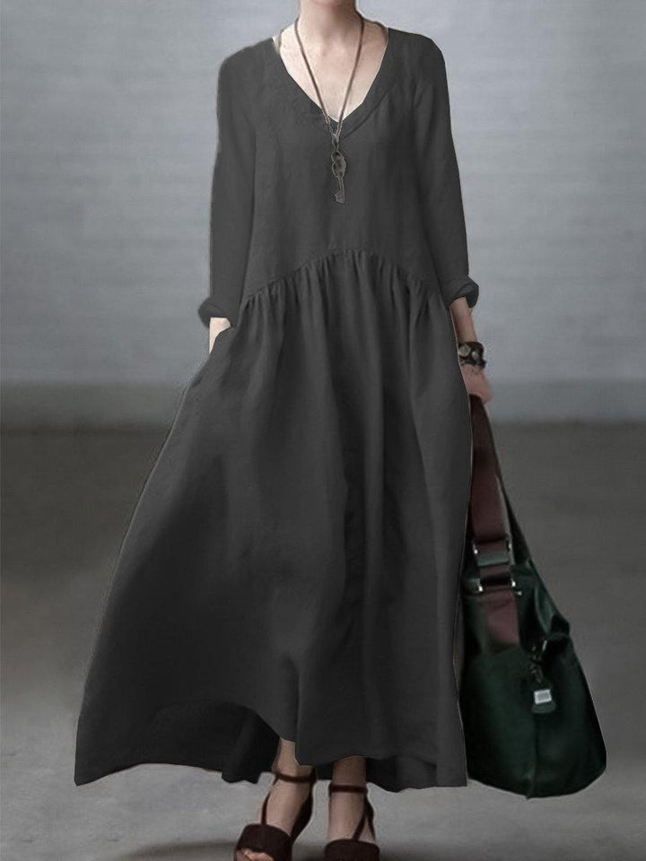 Simple and Casual Dress Made of Cotton and Linen with V-Neck