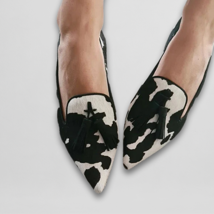 Tasselique | Statement Tassel Loafers