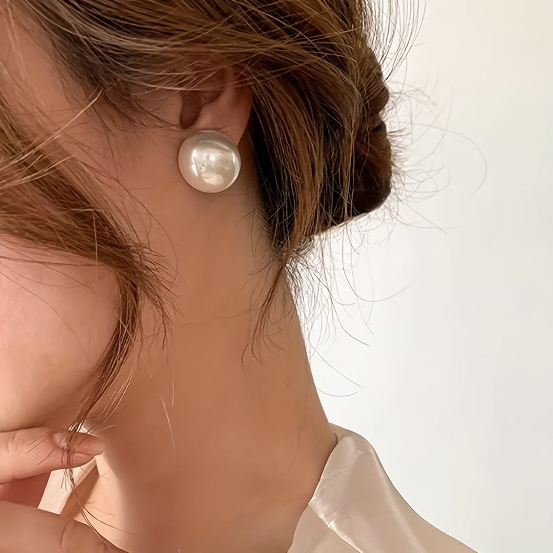 Evangeline | The Statement Pearl Stud Earrings