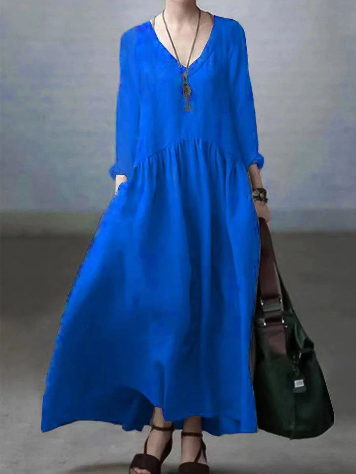 Simple and Casual Dress Made of Cotton and Linen with V-Neck