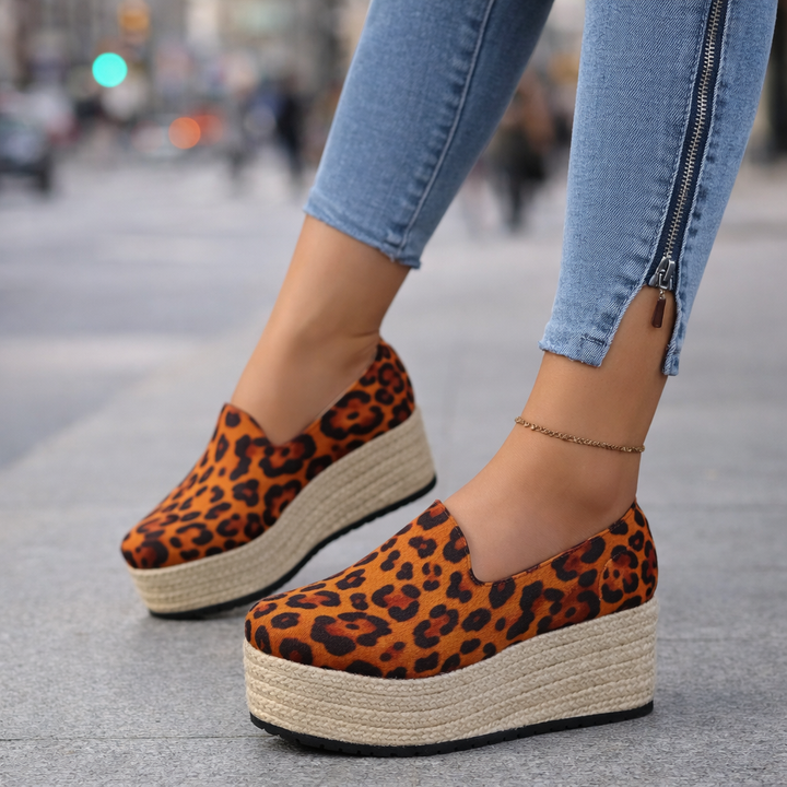 Ivy Manhattan | Unique Rise Platforms