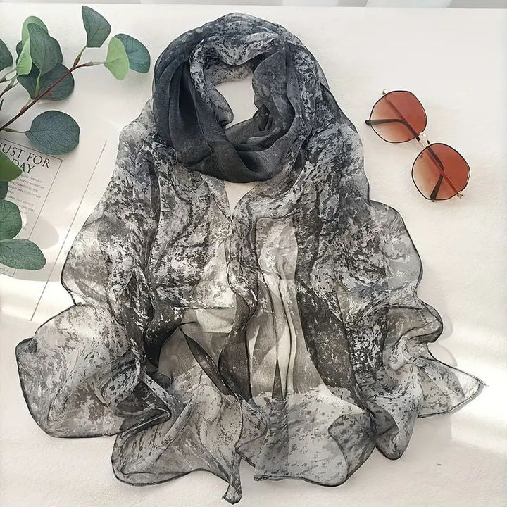 Clover | Casual Vintage Scarf