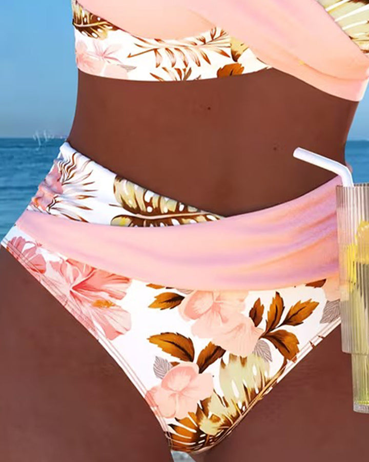 Clara | Bikini with contrasting floral pattern and slit
