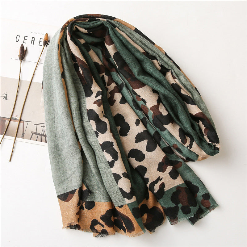 Briar | Casual Leopard Print Scarf