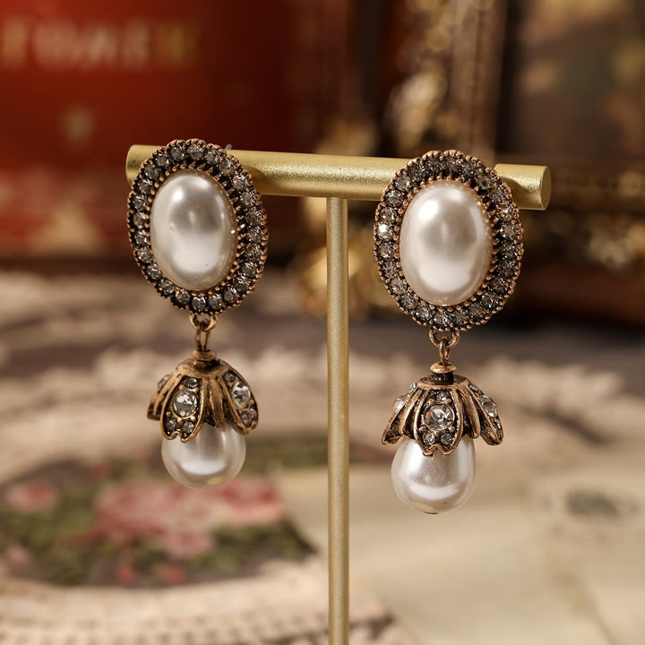 Beatrix | Vintage Pearl Frame Drop Earrings