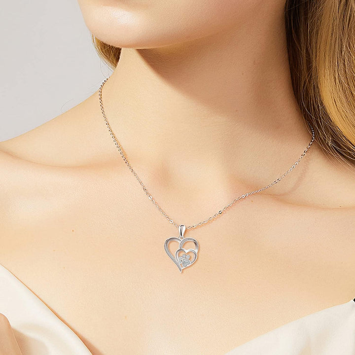 Aurielle™ | Heart and Paw Pendant Necklace