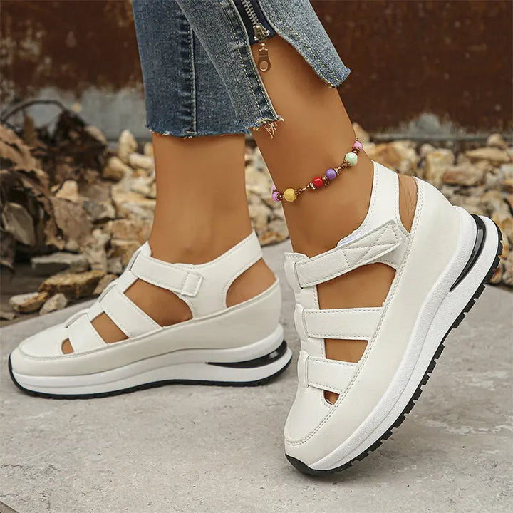 Lone | Perfectly Comfortable Sandals