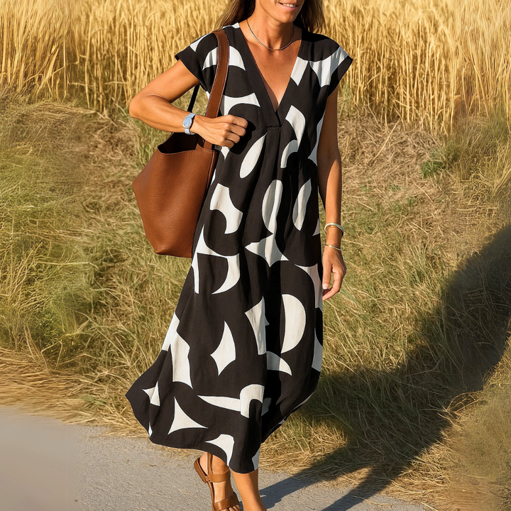 Valenique | V-Neck Dress