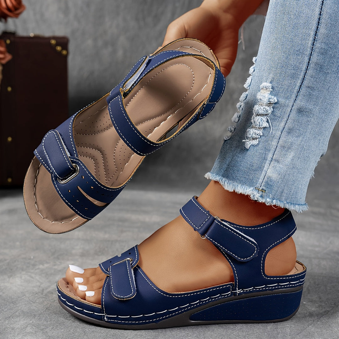 Fashionable orthopedic sandal