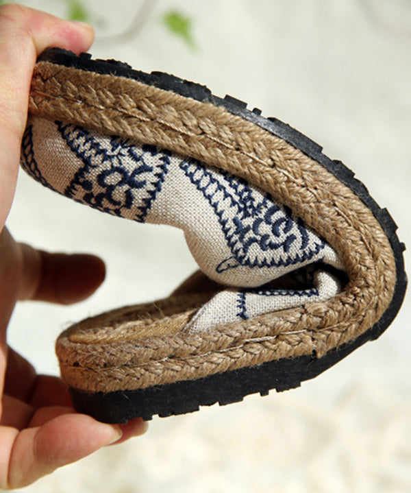 Comfortable, Embroidered Slide Sandals Made of Beige Cotton Fabric