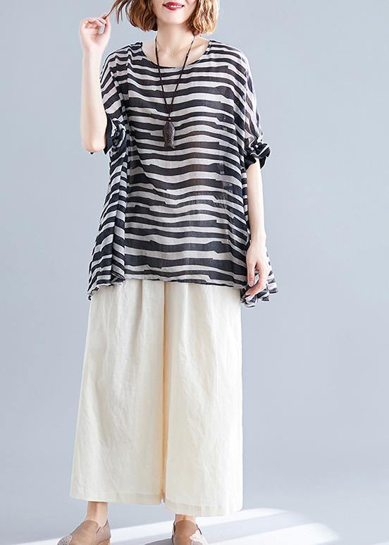 Chic black striped shirts for women with batwing sleeves and O-neck