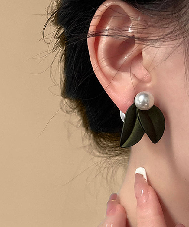 Yellow Pearl Gardenia Stud Earrings