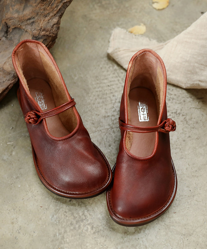 Comfortable, sturdy, green, flat feet, flat shoes made of cowhide leather with upper buckle strap