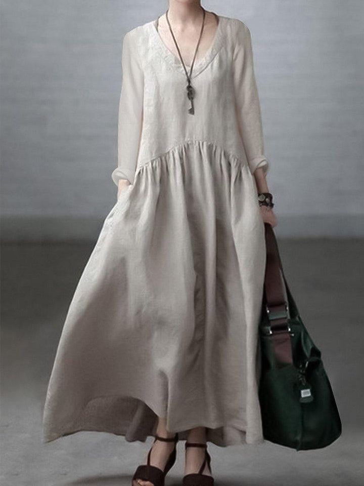 Simple and Casual Dress Made of Cotton and Linen with V-Neck