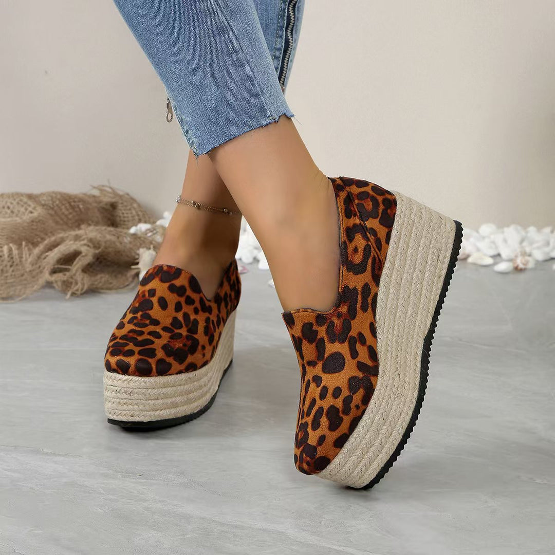 Ivy Manhattan | Unique Rise Platforms