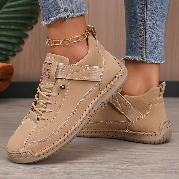Ivy Manhattan | Orthopedic Comfort Sneaker