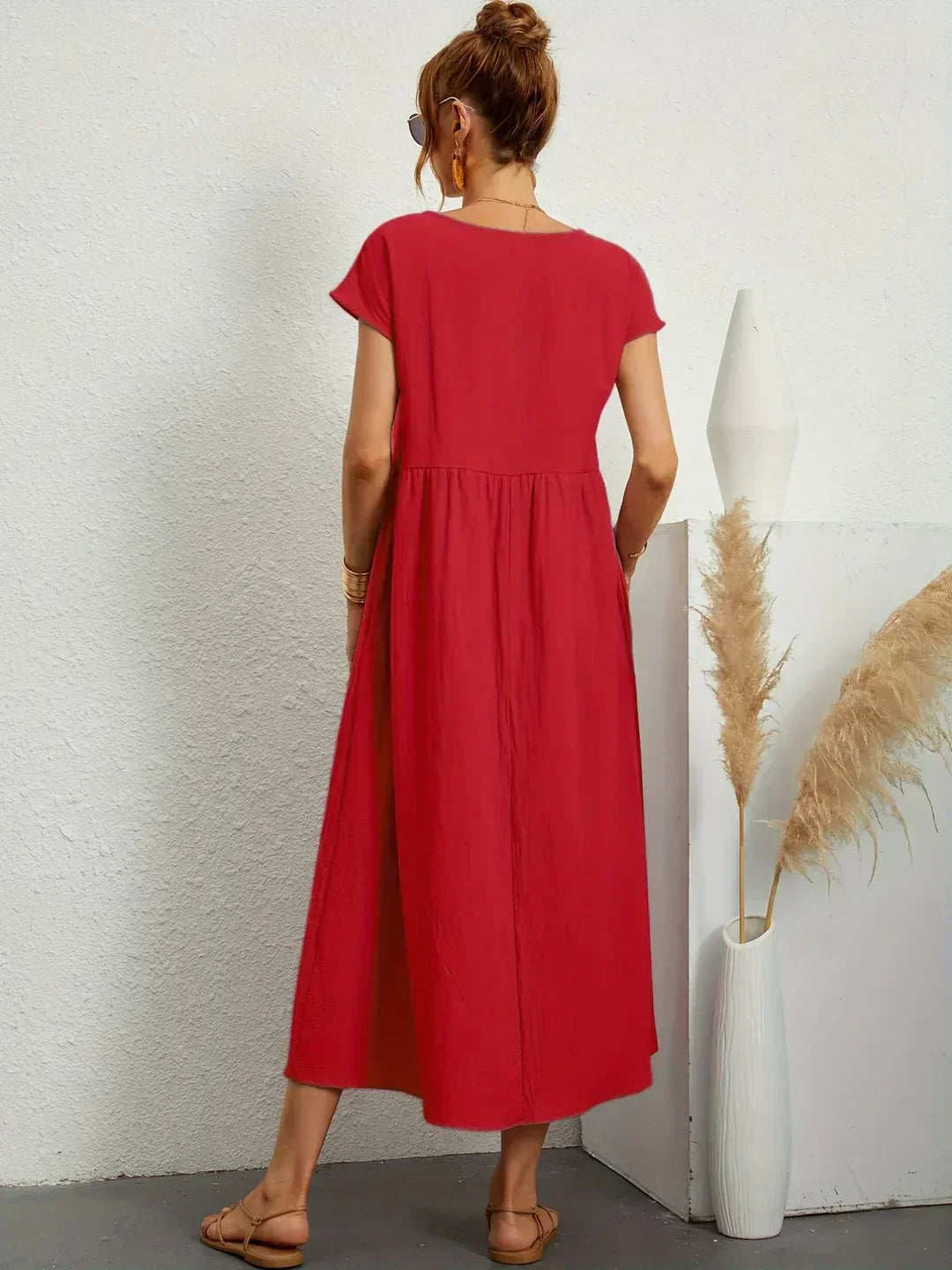 Naya | Airy Midi Dress