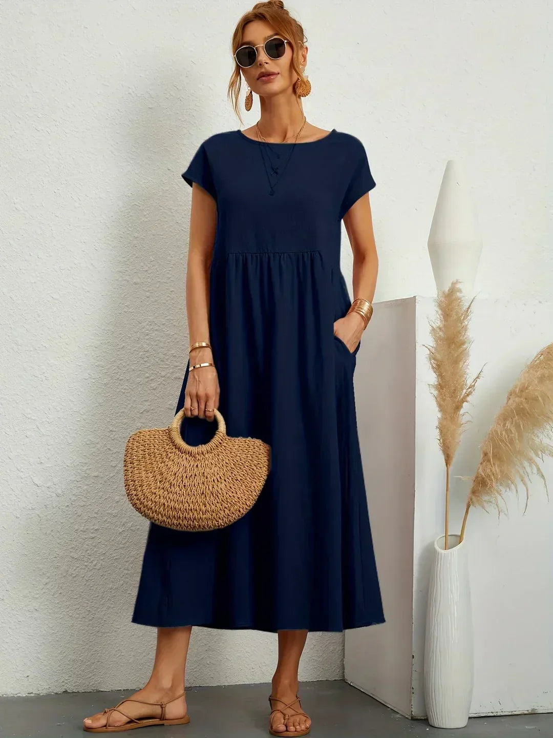 HEIKE | FLOWING MIDI DRESS OF TIMELESS ELEGANCE