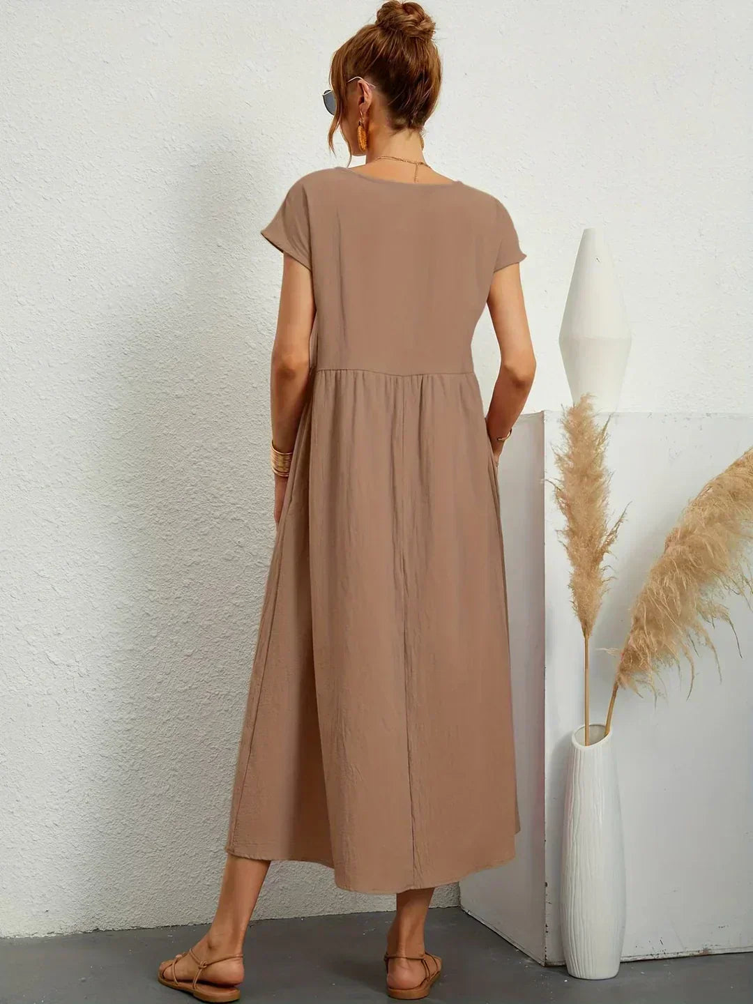 Naya | Airy Midi Dress