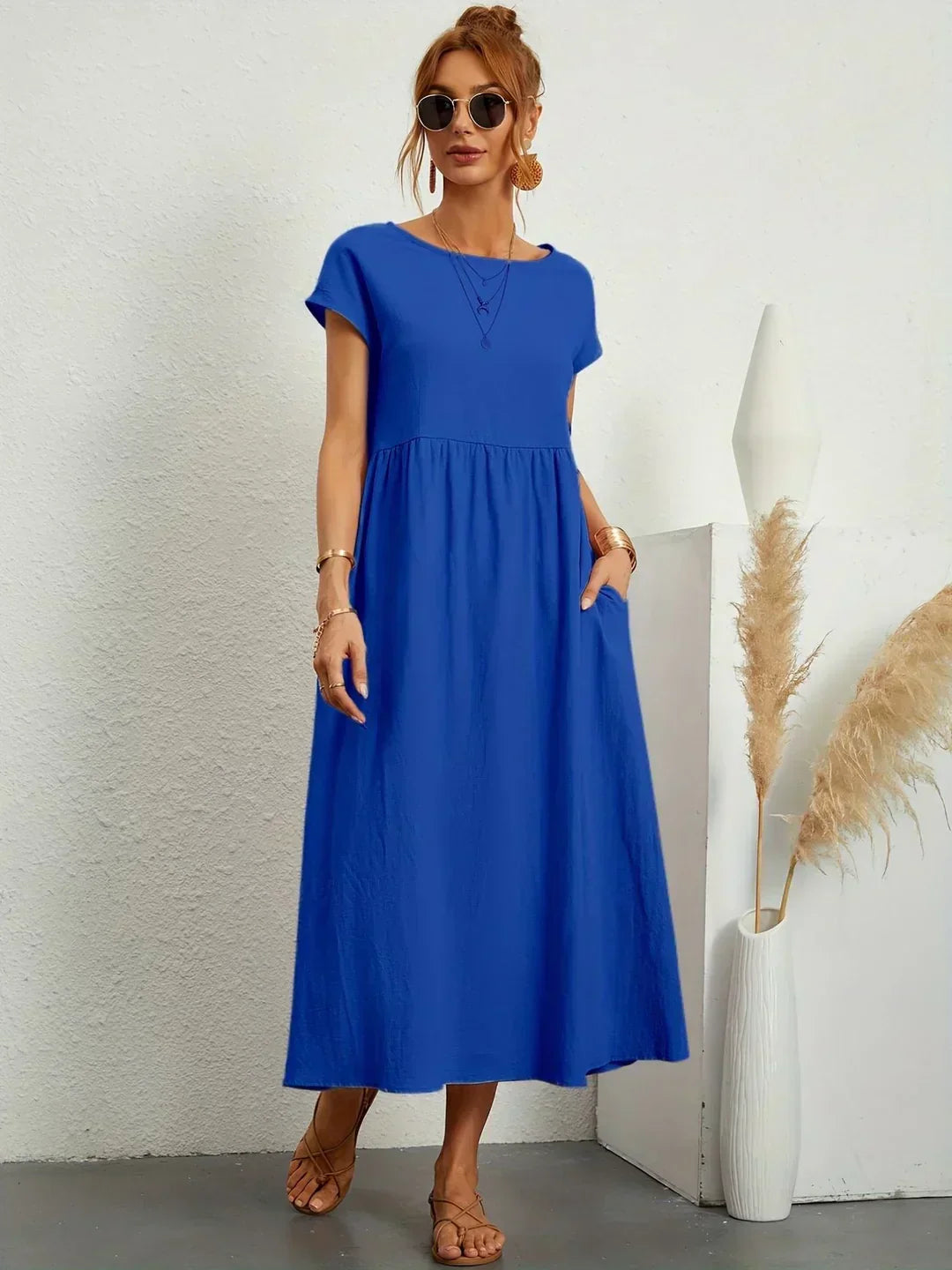 HEIKE | FLOWING MIDI DRESS OF TIMELESS ELEGANCE