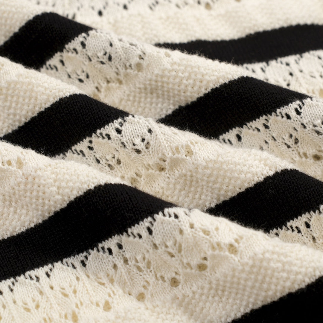 White | striped hollow-out vintage knit polo