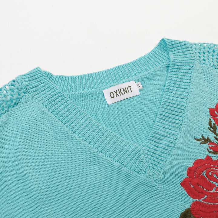 Mint Green | 1960s Rose Embroidered V-Neck Knit Top