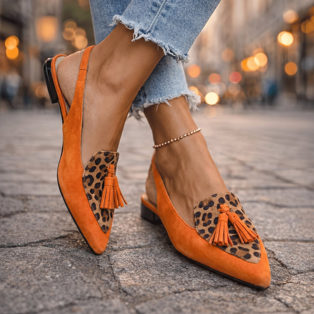 Nexoria | Bicolor Pom Pom Mules