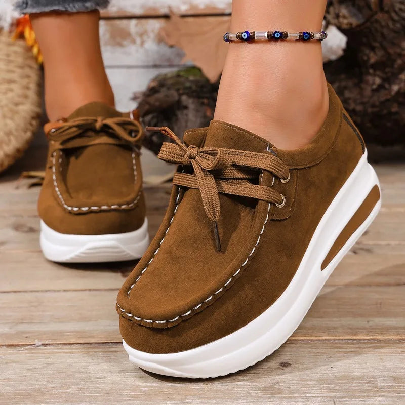 Ivy Manhattan | Minimalist Chic Shoe