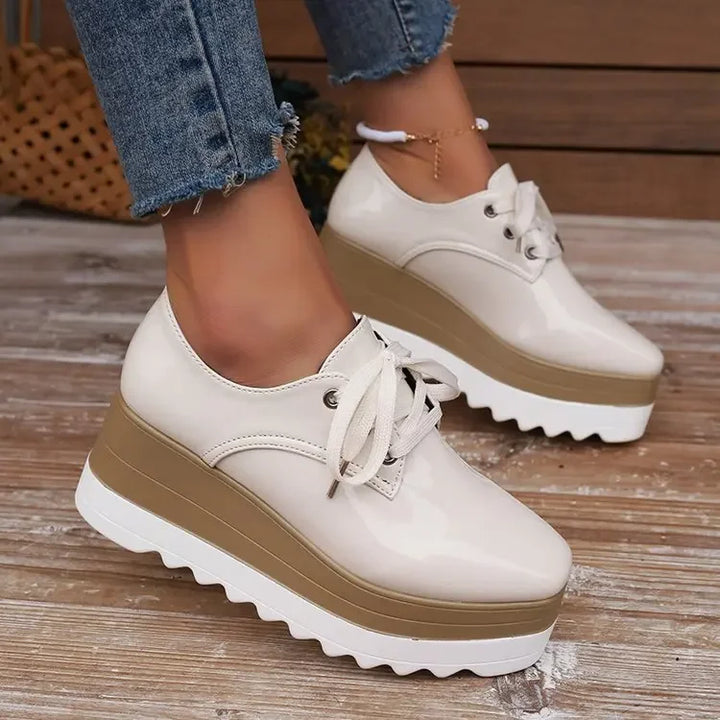 Ivy Manhattan | Fashion Forward Platform