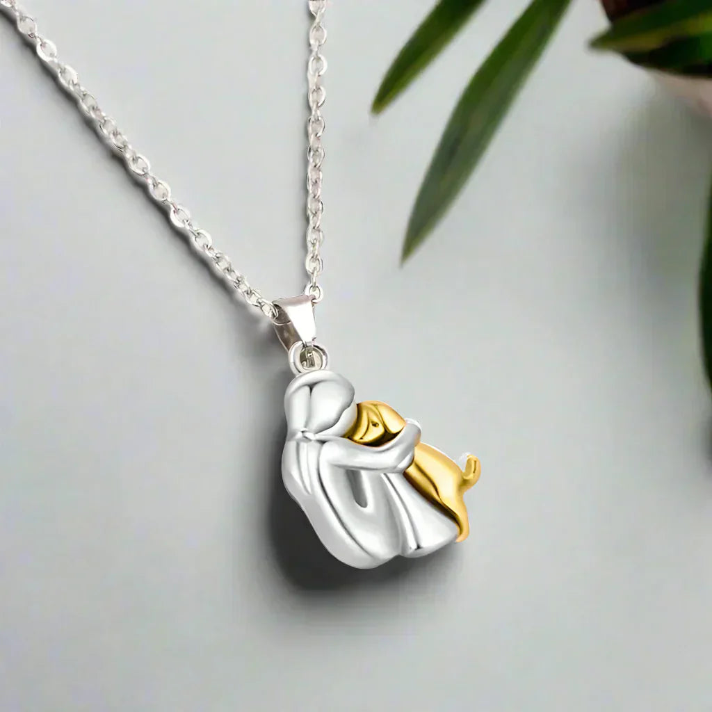 Alora™ | Embrace Pendant Necklace