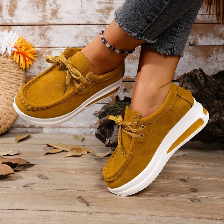Ivy Manhattan | Minimalist Chic Shoe