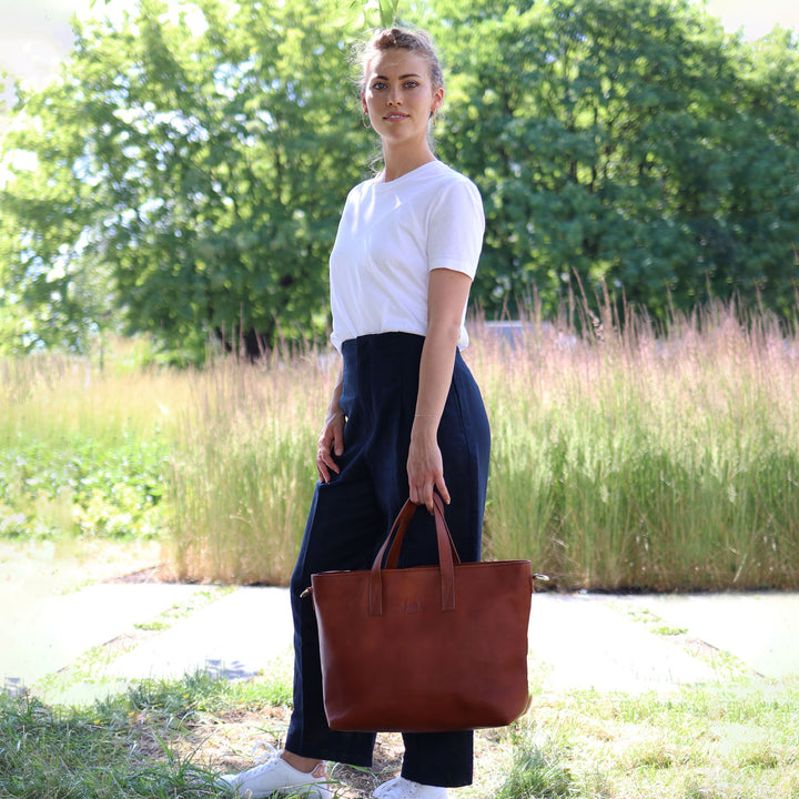 Brown Leather Handbag LIVIE Crossbody Bag