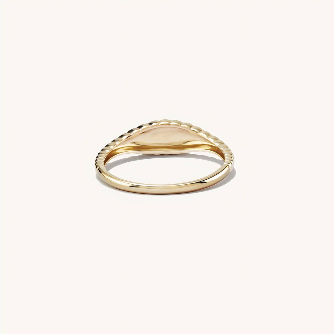 Minimalist Wave Signet Ring