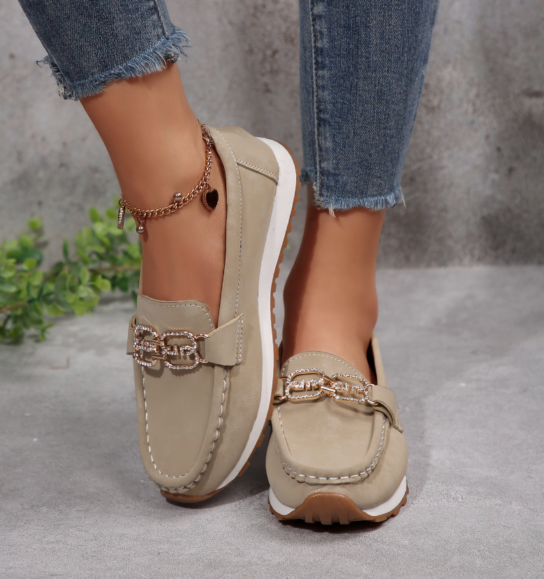 Emma | Chic Diamond Buckle Slippers