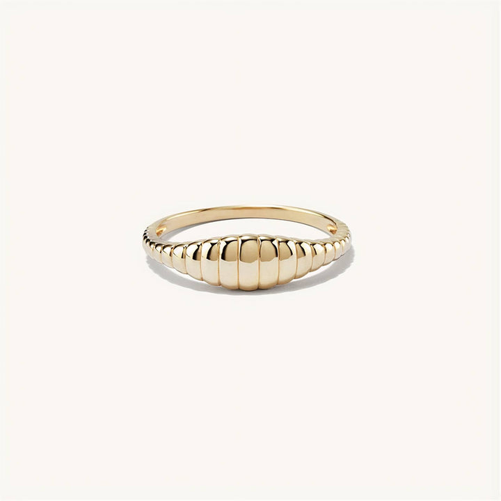 Minimalist Wave Signet Ring