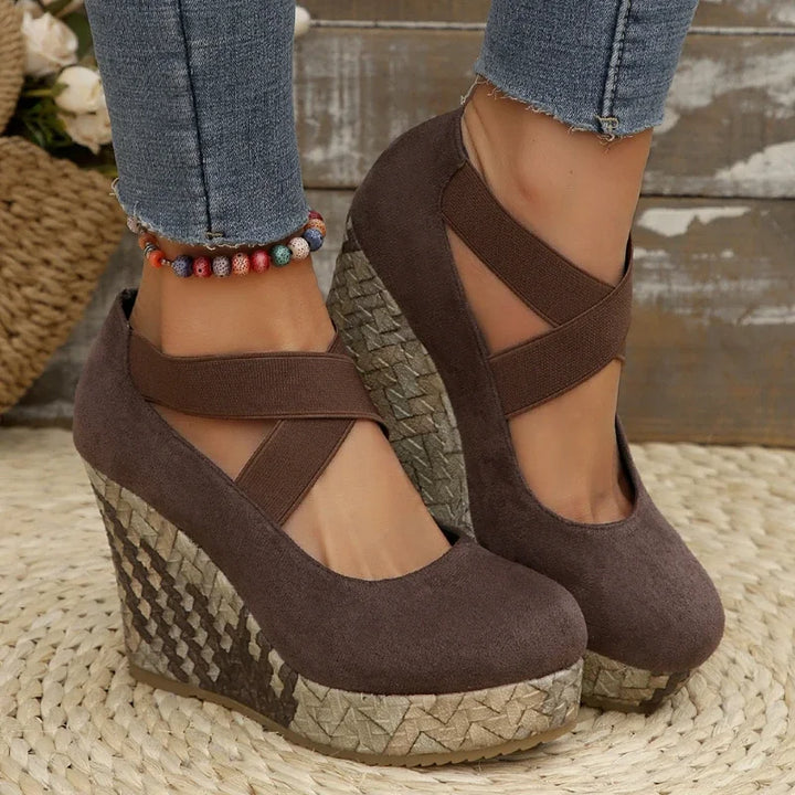 Ivy Manhattan | Iconic Piece Shoe