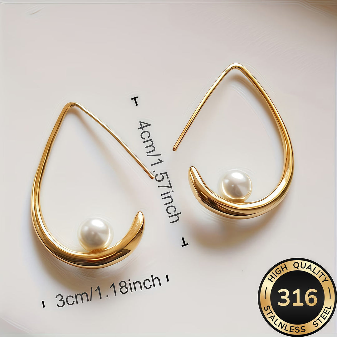 Solange | Crescent Pearl Hoop Earrings