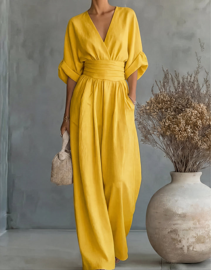 Daniela – Elegant Jumpsuit with V-Neck and Wide Leg