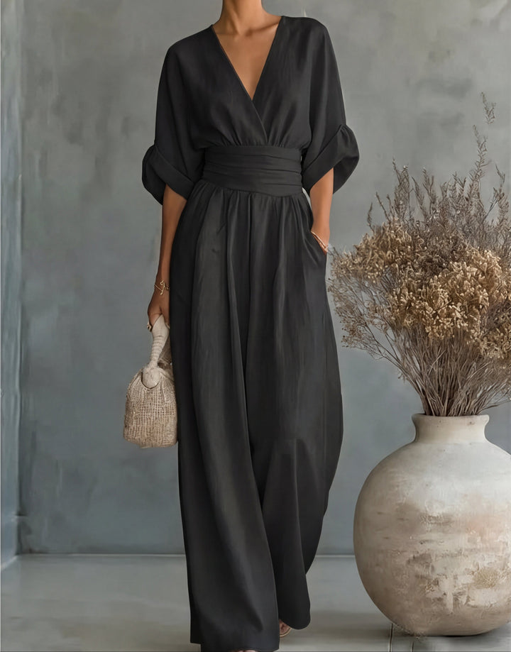 Daniela – Elegant Jumpsuit with V-Neck and Wide Leg
