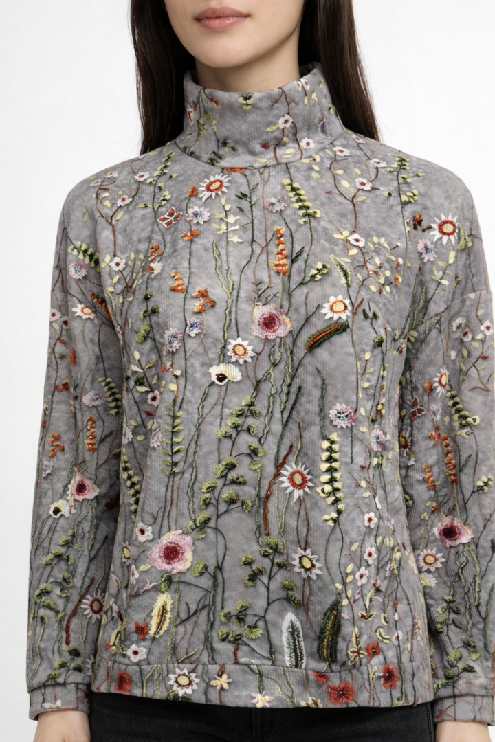 Emma | Classic Vintage Floral Sweater