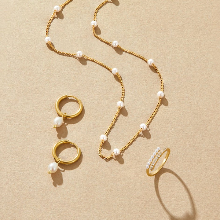 Juliana | Timeless Pearl Gold Necklace